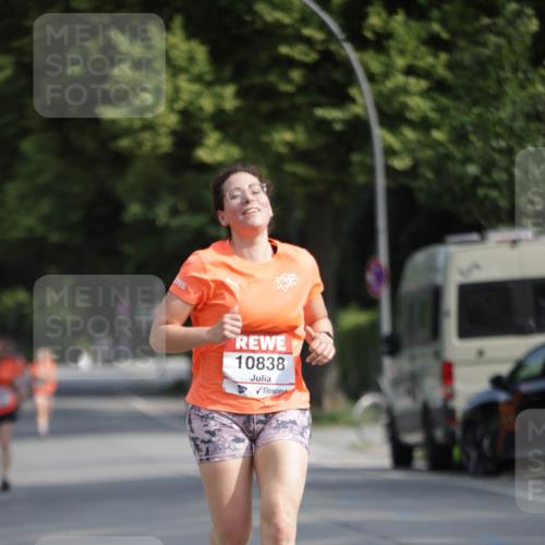 15.06.2025 - REWE Women's Run Jannik Wohlers http://msf.ph/oto/7939808 15.06.2025 08:45:00 Laufen 10838 meine-sportfotos.de