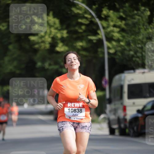 15.06.2025 - REWE Women's Run Jannik Wohlers http://msf.ph/oto/7939813 15.06.2025 08:45:00 Laufen 10838 meine-sportfotos.de