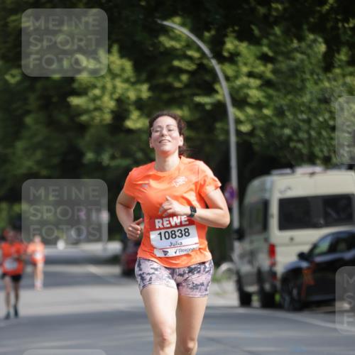 15.06.2025 - REWE Women's Run Jannik Wohlers http://msf.ph/oto/7939818 15.06.2025 08:45:00 Laufen 10838 meine-sportfotos.de