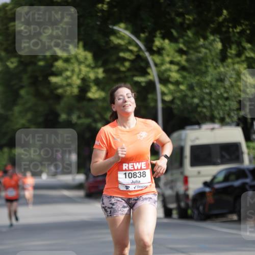15.06.2025 - REWE Women's Run Jannik Wohlers http://msf.ph/oto/7939829 15.06.2025 08:45:00 Laufen 10838 meine-sportfotos.de