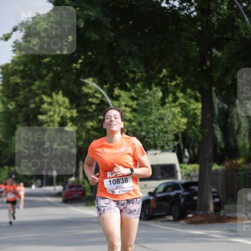 15.06.2025 - REWE Women's Run Jannik Wohlers http://msf.ph/oto/7939855 15.06.2025 08:45:01 Laufen 10838 meine-sportfotos.de