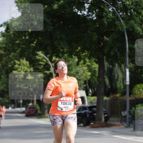 15.06.2025 - REWE Women's Run Jannik Wohlers http://msf.ph/oto/7939873 15.06.2025 08:45:01 Laufen 10838 meine-sportfotos.de