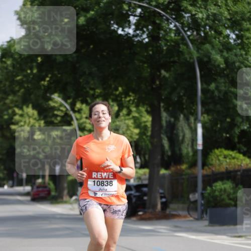 15.06.2025 - REWE Women's Run Jannik Wohlers http://msf.ph/oto/7939889 15.06.2025 08:45:01 Laufen 10838 meine-sportfotos.de