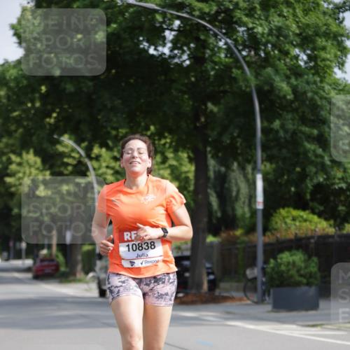 15.06.2025 - REWE Women's Run Jannik Wohlers http://msf.ph/oto/7939898 15.06.2025 08:45:01 Laufen 10838 meine-sportfotos.de
