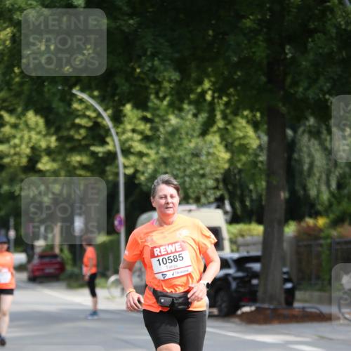 15.06.2025 - REWE Women's Run Jannik Wohlers http://msf.ph/oto/7939916 15.06.2025 09:57:56 Laufen 10585 meine-sportfotos.de