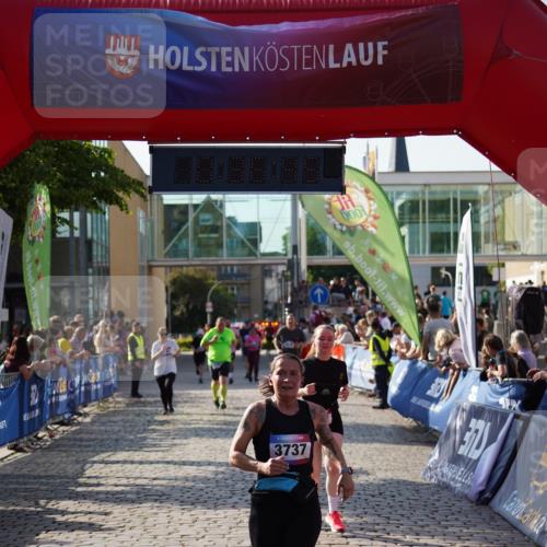 13.06.2025 - Holstenköstenlauf Felixshl http://msf.ph/oto/7939944 13.06.2025 18:06:46 Laufen 2011, 2638, 2743, 3737 meine-sportfotos.de