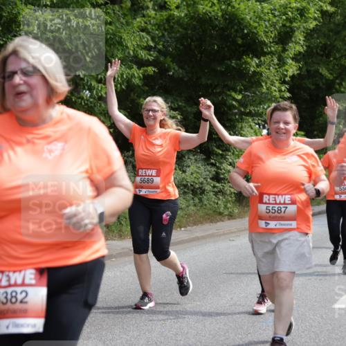 15.06.2025 - REWE Women's Run Jannik Wohlers http://msf.ph/oto/7939995 15.06.2025 10:14:57 Laufen 5382, 5689, 5587, 5500, 5588 meine-sportfotos.de
