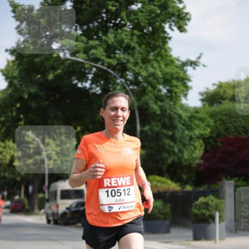 15.06.2025 - REWE Women's Run Jannik Wohlers http://msf.ph/oto/7940007 15.06.2025 08:45:11 Laufen 10512 meine-sportfotos.de