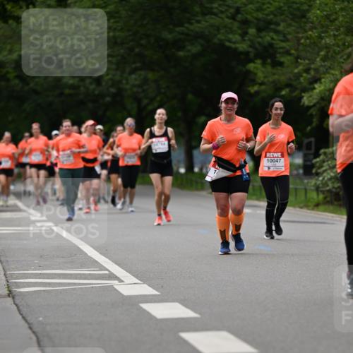 15.06.2025 - REWE Women's Run Dr. Thomas Lammeyer http://msf.ph/oto/7940025 15.06.2025 09:20:46 Laufen 10047 meine-sportfotos.de