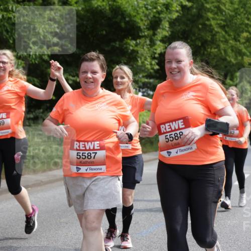 15.06.2025 - REWE Women's Run Jannik Wohlers http://msf.ph/oto/7940028 15.06.2025 10:14:57 Laufen 5689, 5587, 5588, 82 meine-sportfotos.de