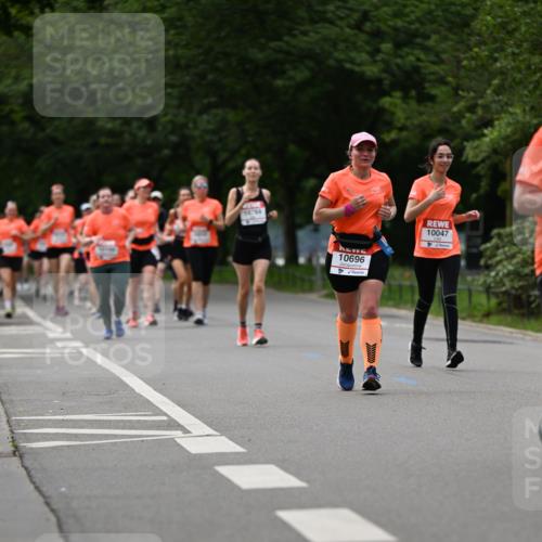 15.06.2025 - REWE Women's Run Dr. Thomas Lammeyer http://msf.ph/oto/7940034 15.06.2025 09:20:47 Laufen 10047, 10696 meine-sportfotos.de