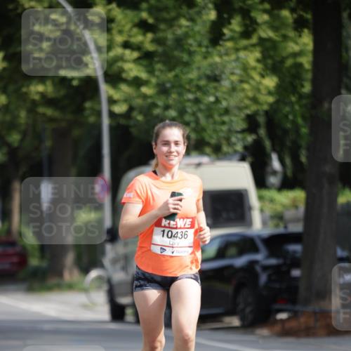15.06.2025 - REWE Women's Run Jannik Wohlers http://msf.ph/oto/7940039 15.06.2025 08:45:17 Laufen 10436 meine-sportfotos.de