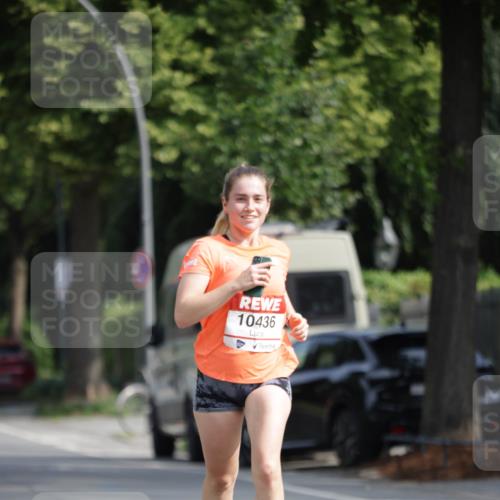 15.06.2025 - REWE Women's Run Jannik Wohlers http://msf.ph/oto/7940044 15.06.2025 08:45:17 Laufen 10436 meine-sportfotos.de