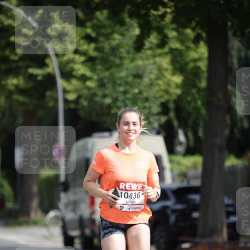15.06.2025 - REWE Women's Run Jannik Wohlers http://msf.ph/oto/7940057 15.06.2025 08:45:17 Laufen 10436 meine-sportfotos.de