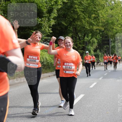 15.06.2025 - REWE Women's Run Jannik Wohlers http://msf.ph/oto/7940073 15.06.2025 10:14:58 Laufen 5500, 5, 5182 meine-sportfotos.de
