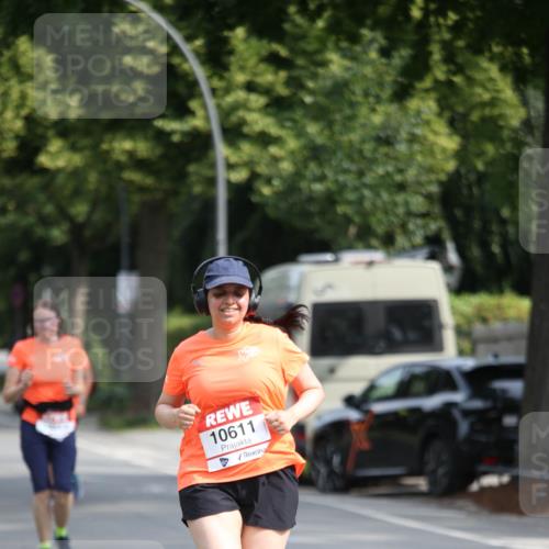 15.06.2025 - REWE Women's Run Jannik Wohlers http://msf.ph/oto/7940079 15.06.2025 09:58:02 Laufen 10611 meine-sportfotos.de