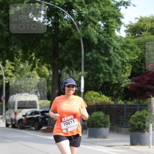 15.06.2025 - REWE Women's Run Jannik Wohlers http://msf.ph/oto/7940094 15.06.2025 09:58:04 Laufen 10611 meine-sportfotos.de