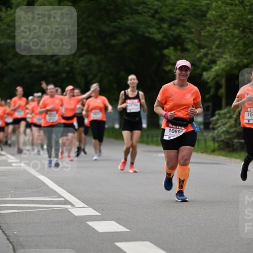 15.06.2025 - REWE Women's Run Dr. Thomas Lammeyer http://msf.ph/oto/7940132 15.06.2025 09:20:48 Laufen 10696 meine-sportfotos.de