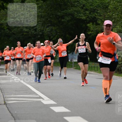 15.06.2025 - REWE Women's Run Dr. Thomas Lammeyer http://msf.ph/oto/7940151 15.06.2025 09:20:49 Laufen 10100, 10784, 10606 meine-sportfotos.de