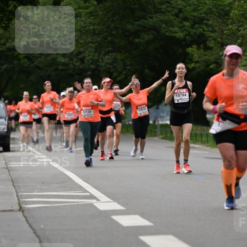 15.06.2025 - REWE Women's Run Dr. Thomas Lammeyer http://msf.ph/oto/7940153 15.06.2025 09:20:49 Laufen 10784 meine-sportfotos.de