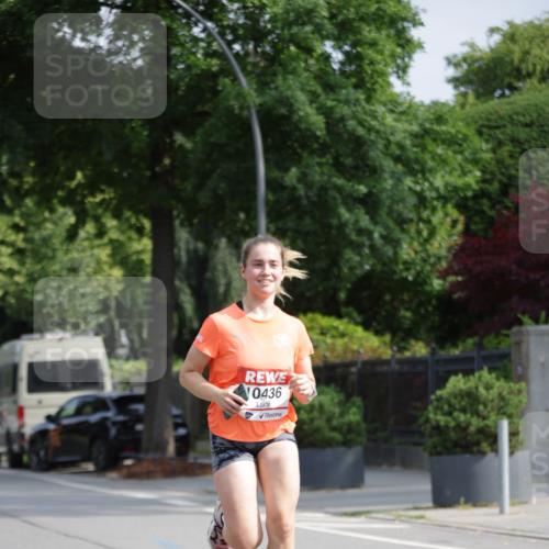 15.06.2025 - REWE Women's Run Jannik Wohlers http://msf.ph/oto/7940181 15.06.2025 08:45:19 Laufen 0436 meine-sportfotos.de