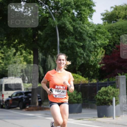 15.06.2025 - REWE Women's Run Jannik Wohlers http://msf.ph/oto/7940187 15.06.2025 08:45:19 Laufen 10436 meine-sportfotos.de