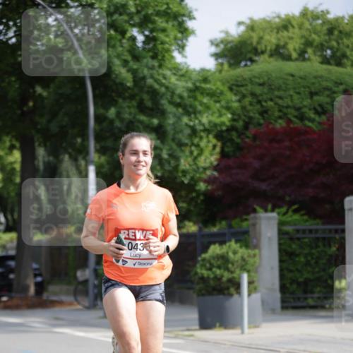 15.06.2025 - REWE Women's Run Jannik Wohlers http://msf.ph/oto/7940217 15.06.2025 08:45:19 Laufen 043 meine-sportfotos.de
