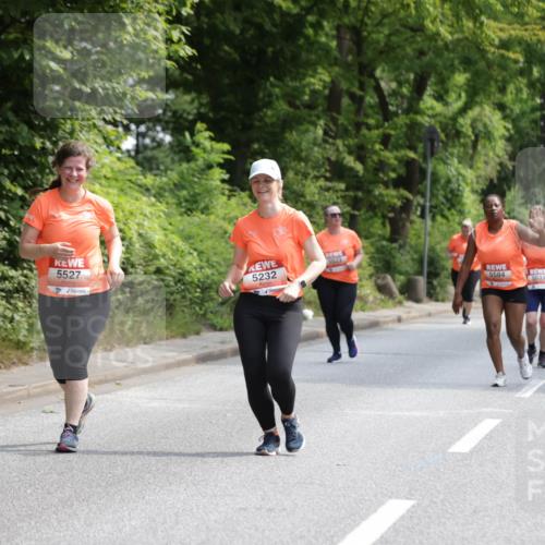 15.06.2025 - REWE Women's Run Jannik Wohlers http://msf.ph/oto/7940237 15.06.2025 10:15:03 Laufen 5527, 5232, 6623, 5584, 5033 meine-sportfotos.de