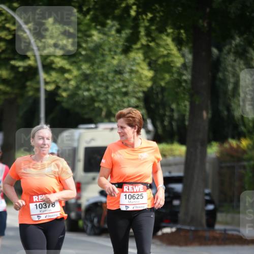 15.06.2025 - REWE Women's Run Jannik Wohlers http://msf.ph/oto/7940255 15.06.2025 09:58:12 Laufen 10378, 10625 meine-sportfotos.de