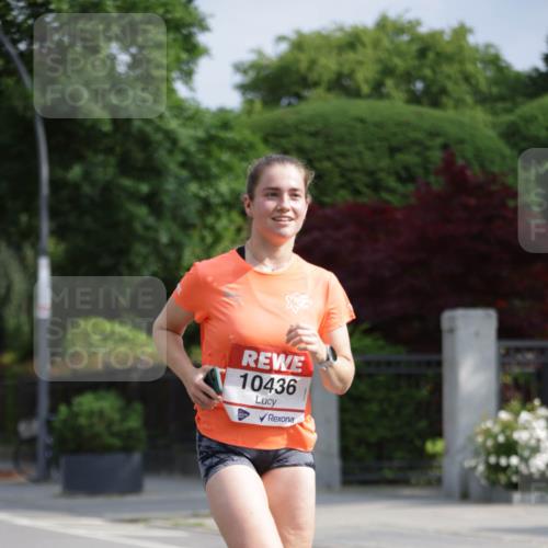 15.06.2025 - REWE Women's Run Jannik Wohlers http://msf.ph/oto/7940257 15.06.2025 08:45:20 Laufen 10436 meine-sportfotos.de