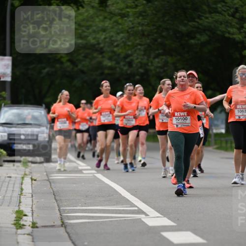15.06.2025 - REWE Women's Run Dr. Thomas Lammeyer http://msf.ph/oto/7940290 15.06.2025 09:20:52 Laufen 10100 meine-sportfotos.de
