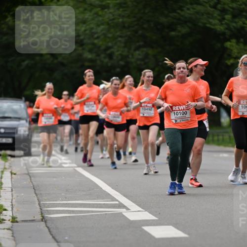 15.06.2025 - REWE Women's Run Dr. Thomas Lammeyer http://msf.ph/oto/7940298 15.06.2025 09:20:53 Laufen 10492, 10100 meine-sportfotos.de