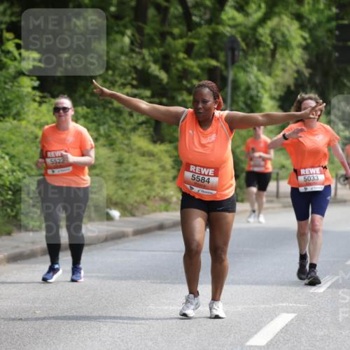 15.06.2025 - REWE Women's Run Jannik Wohlers http://msf.ph/oto/7940301 15.06.2025 10:15:05 Laufen 5523, 5584, 5033 meine-sportfotos.de