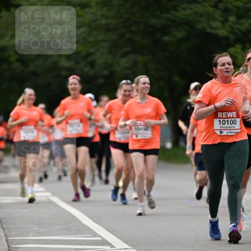 15.06.2025 - REWE Women's Run Dr. Thomas Lammeyer http://msf.ph/oto/7940376 15.06.2025 09:20:54 Laufen 10492, 10100 meine-sportfotos.de