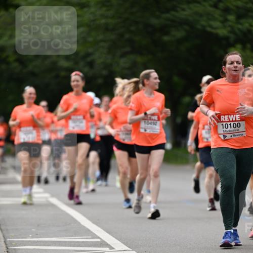 15.06.2025 - REWE Women's Run Dr. Thomas Lammeyer http://msf.ph/oto/7940387 15.06.2025 09:20:54 Laufen 10490, 10100 meine-sportfotos.de