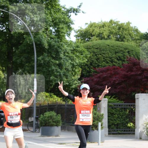 15.06.2025 - REWE Women's Run Jannik Wohlers http://msf.ph/oto/7940410 15.06.2025 09:58:17 Laufen 10737, 10422 meine-sportfotos.de