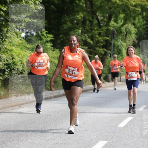15.06.2025 - REWE Women's Run Jannik Wohlers http://msf.ph/oto/7940428 15.06.2025 10:15:06 Laufen 5523, 5584, 5033 meine-sportfotos.de