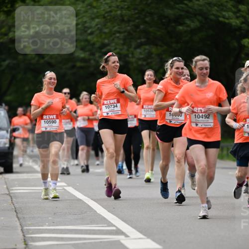 15.06.2025 - REWE Women's Run Dr. Thomas Lammeyer http://msf.ph/oto/7940432 15.06.2025 09:20:55 Laufen 10590, 10734, 10535, 10000, 10492, 10 meine-sportfotos.de