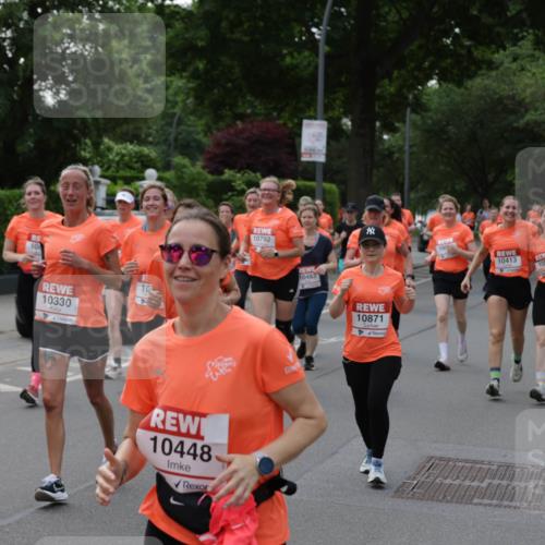 15.06.2025 - REWE Women's Run Jannik Wohlers http://msf.ph/oto/7940496 15.06.2025 08:27:54 Laufen 10330, 10, 10448, 10792, 10483, 100, 10413, 10871, 10806 meine-sportfotos.de