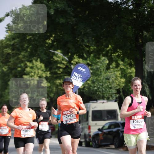15.06.2025 - REWE Women's Run Jannik Wohlers http://msf.ph/oto/7940515 15.06.2025 08:45:28 Laufen 10476, 05, 00, 10644, 10340, 10162, 10839 meine-sportfotos.de