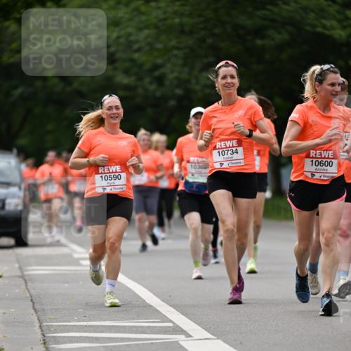 15.06.2025 - REWE Women's Run Dr. Thomas Lammeyer http://msf.ph/oto/7940531 15.06.2025 09:20:57 Laufen 10590, 1030, 10734, 10600 meine-sportfotos.de
