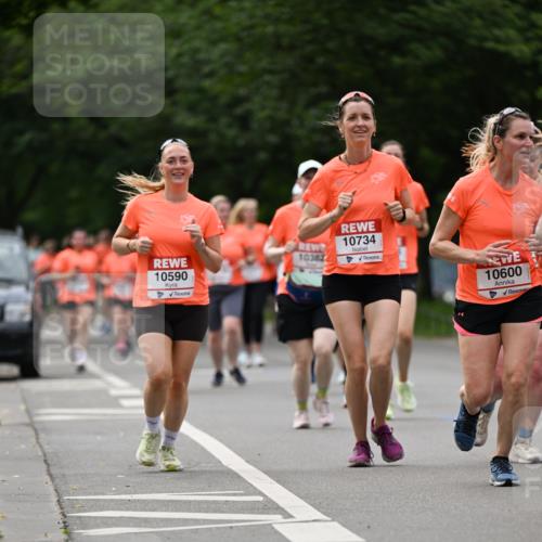 15.06.2025 - REWE Women's Run Dr. Thomas Lammeyer http://msf.ph/oto/7940539 15.06.2025 09:20:57 Laufen 10590, 10734, 10382, 10600, 4 meine-sportfotos.de