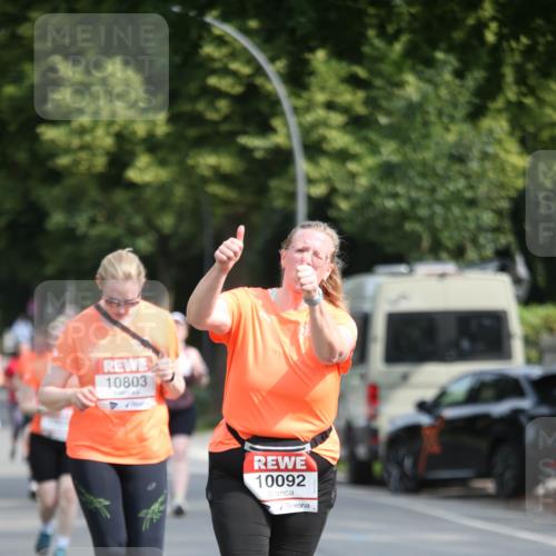 15.06.2025 - REWE Women's Run Jannik Wohlers http://msf.ph/oto/7940565 15.06.2025 09:58:21 Laufen 10803, 10092 meine-sportfotos.de
