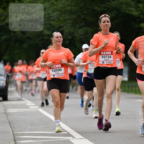 15.06.2025 - REWE Women's Run Dr. Thomas Lammeyer http://msf.ph/oto/7940568 15.06.2025 09:20:58 Laufen 10590, 103, 10734 meine-sportfotos.de