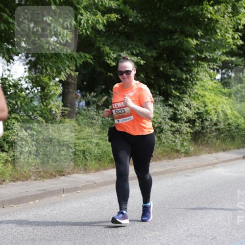15.06.2025 - REWE Women's Run Jannik Wohlers http://msf.ph/oto/7940591 15.06.2025 10:15:09 Laufen 5523, 503 meine-sportfotos.de