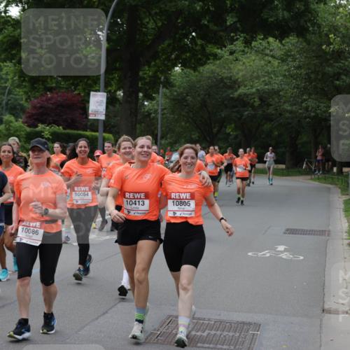 15.06.2025 - REWE Women's Run Jannik Wohlers http://msf.ph/oto/7940600 15.06.2025 08:27:56 Laufen 0871, 10483, 10086, 10054, 10413, 10805 meine-sportfotos.de