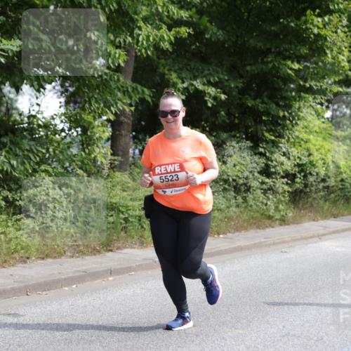 15.06.2025 - REWE Women's Run Jannik Wohlers http://msf.ph/oto/7940613 15.06.2025 10:15:09 Laufen 5523, 50 meine-sportfotos.de