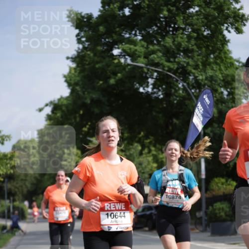 15.06.2025 - REWE Women's Run Jannik Wohlers http://msf.ph/oto/7940635 15.06.2025 08:45:31 Laufen 10644, 10874 meine-sportfotos.de