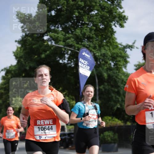 15.06.2025 - REWE Women's Run Jannik Wohlers http://msf.ph/oto/7940648 15.06.2025 08:45:31 Laufen 10476, 10644, 05, 00, 874, 1 meine-sportfotos.de