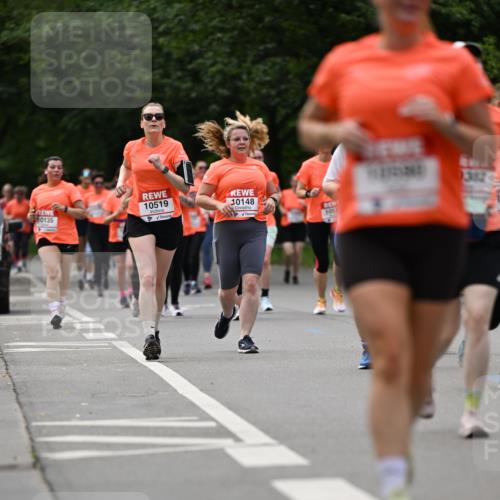 15.06.2025 - REWE Women's Run Dr. Thomas Lammeyer http://msf.ph/oto/7940709 15.06.2025 09:21:01 Laufen 10135, 10519, 10148, 10532, 121287, 0382 meine-sportfotos.de